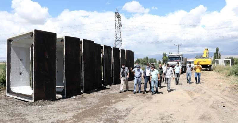 Şükrüpaşa’da Altyapı Çalışmaları Tüm Hızıyla Sürüyor
