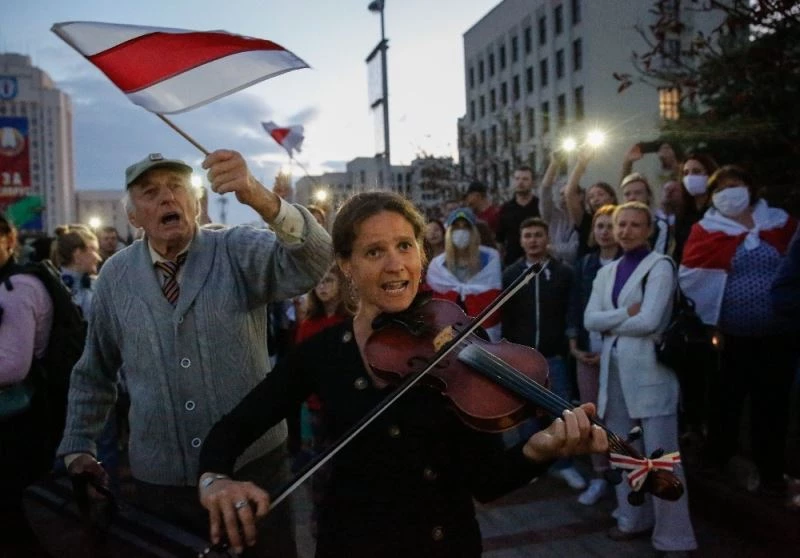 Belarus’ta göstericiler gözaltına alındı
