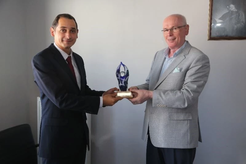 Kazım Kurt’tan Basın İlan Kurumuna iade-i ziyaret
