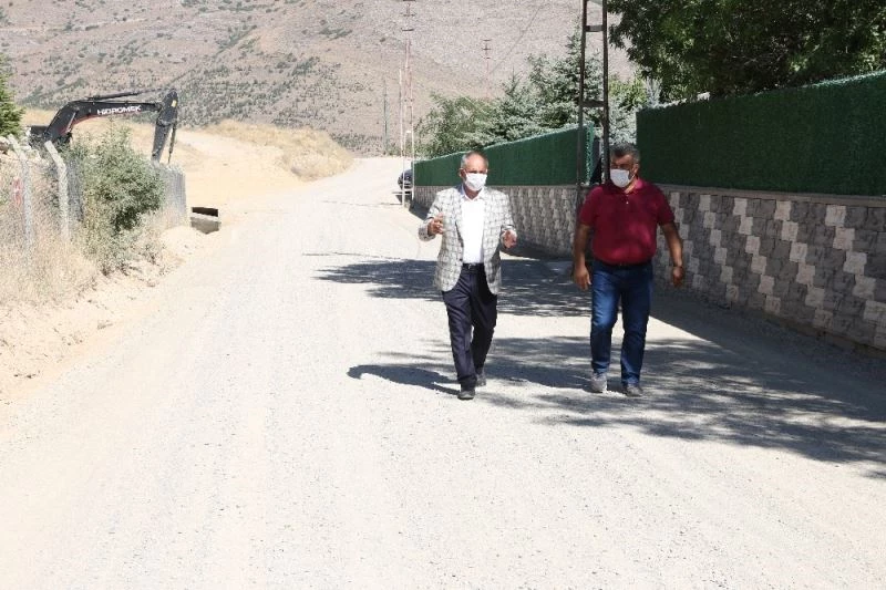 Yahyalı Kavacık Yolu yeniden düzenleniyor
