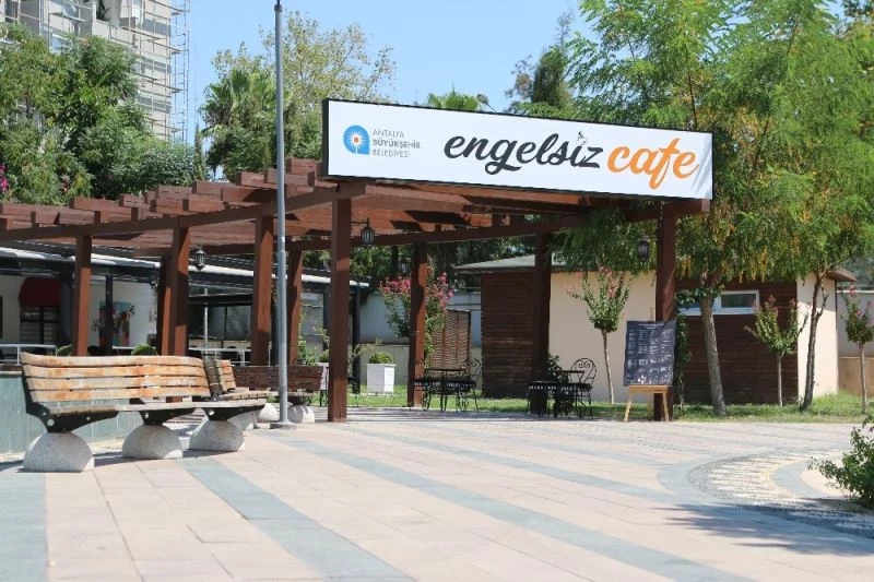 Engelsiz Cafe ile El Sanatları Uygulama ve Satış Merkezi açılışa hazır
