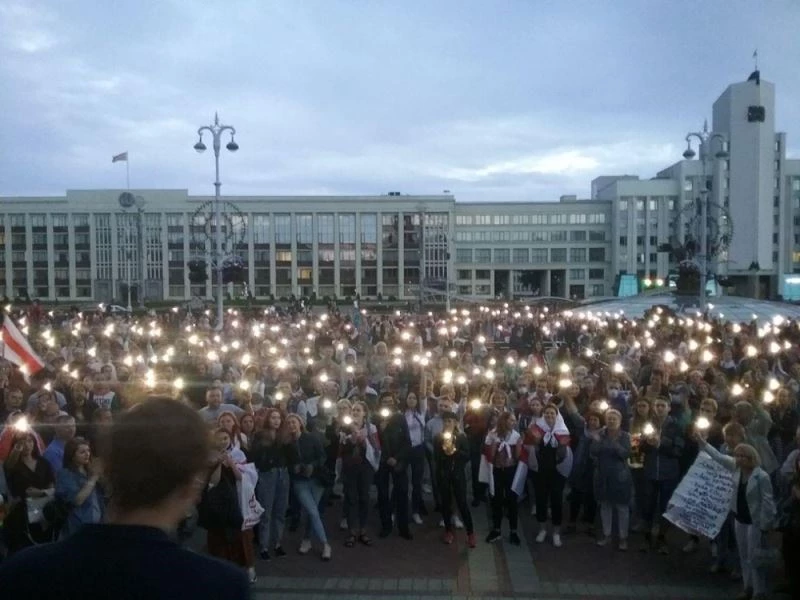 Belarus’ta göstericiler kiliseye kaçtı, polis dışarıda kalanları gözaltına aldı
