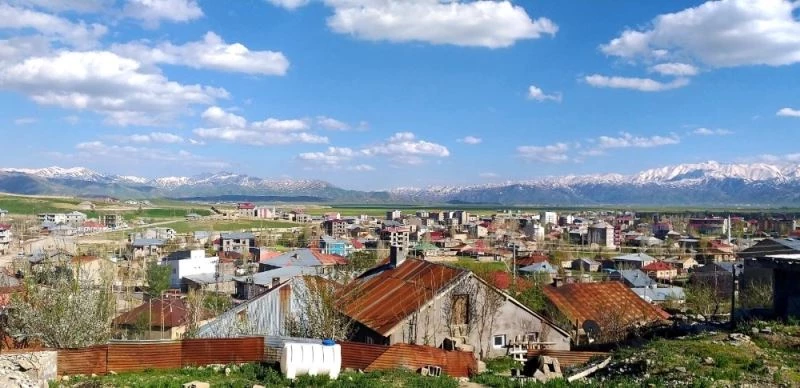 Yüksekova’da vakalar artınca düğün süresi 1 saate düşürüldü
