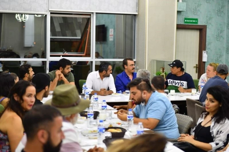 Zalo ekibinden Yeşilyurt yemeklerine tam not
