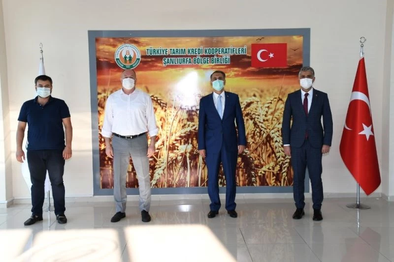 Vali Çuhadar’dan yatırımcı bölge müdürlüklerine ziyaret
