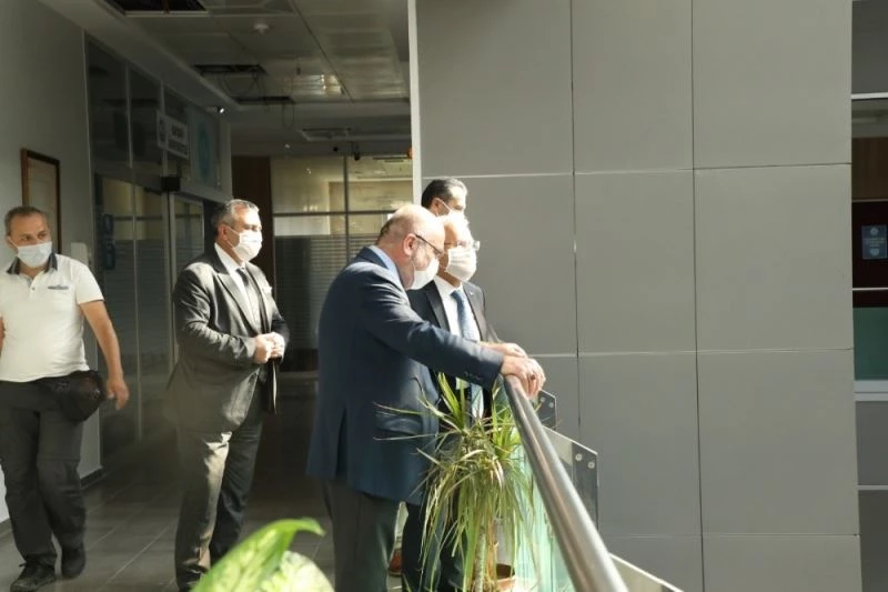 Yahyalı MYO’nun geleceği için Kayseri Üniversitesi Rektörüne üst düzey ziyaret

