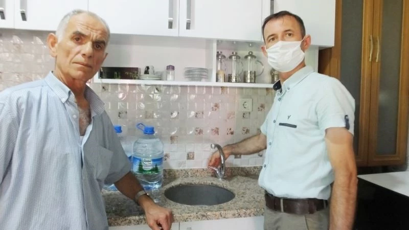 Burhaniye’de su kesintileri tepkilere neden oluyor
