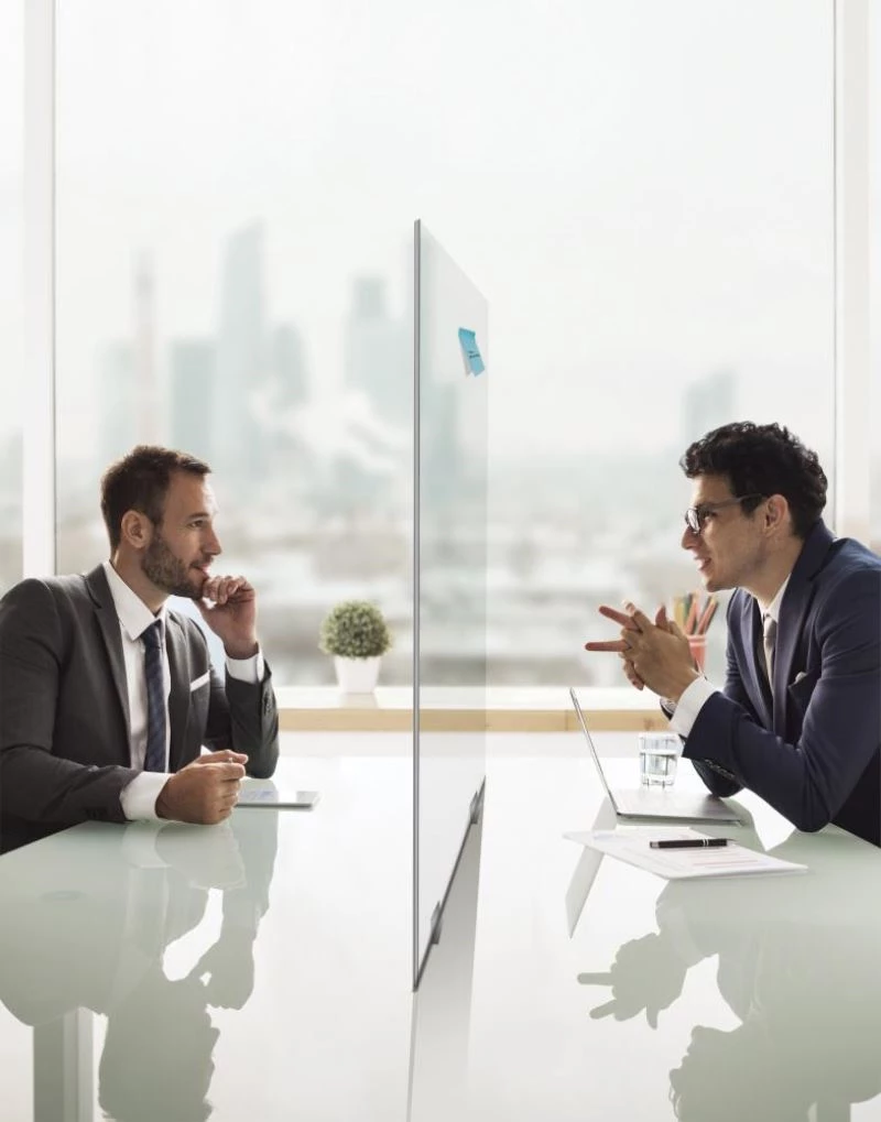 Şişecam Düzcam, Lamine Cam ile sosyal mesafenin korunmasına yardımcı oluyor