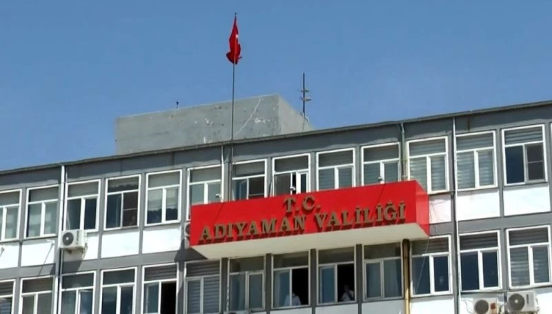 Gösteri ve yürüyüşler yasaklandı
