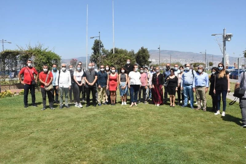 CHP İzmir İl Gençlik Kolları kongresinde saldırıya uğrayan gazetecilerden açıklama
