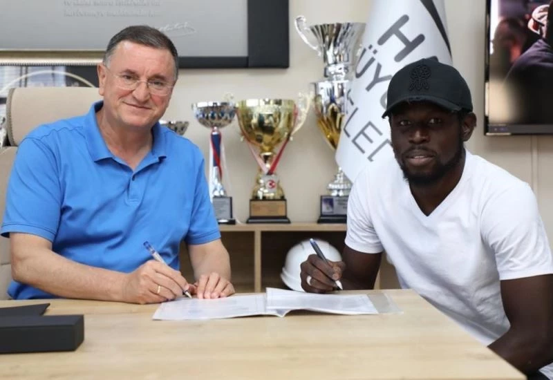 Mame Diouf, Hatayspor’da

