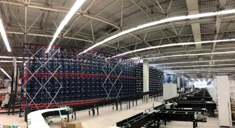 Burada kitapları robotlar okuyor
