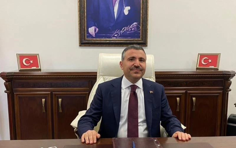 Vali Atay “Rehavete kapılmayalım salgının yayılmasına izin vermeyelim”
