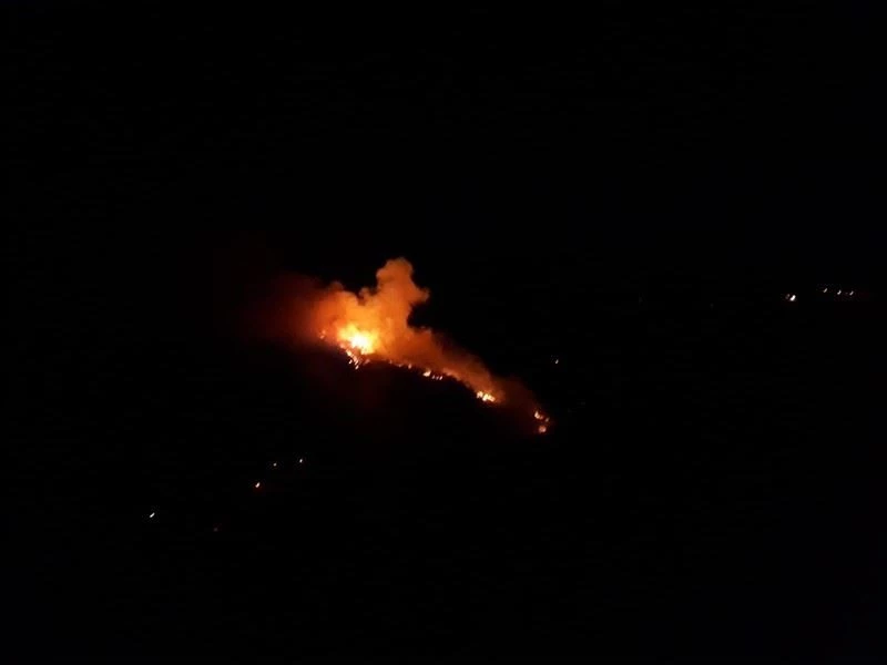 Durağan’da orman yangını yeniden alevlendi
