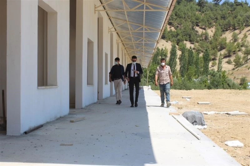 Ermenek Serper Meyve Sebze Deposu üç ilçenin ihtiyacını karşılayacak
