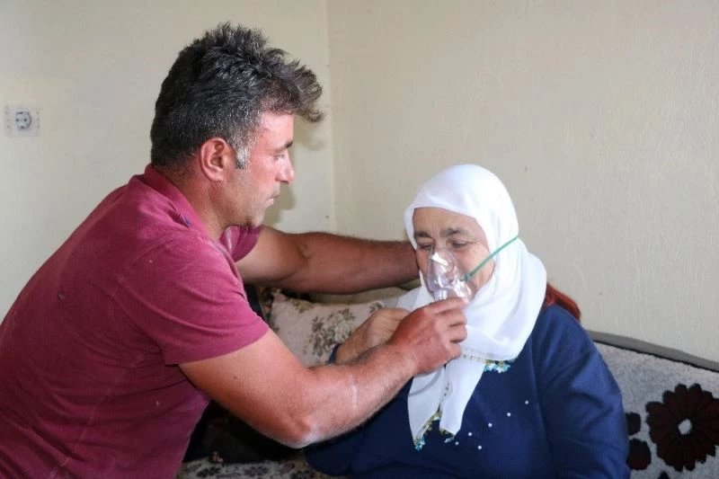 Aldığı her nefes otomobil aküsüne bağlı
