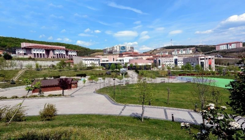 Düzce Üniversitesi yeni bölümleri ve kontenjanları ile öğrencilerini bekliyor
