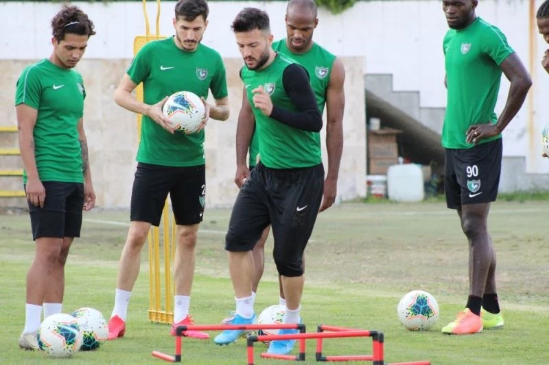 Denizlispor 10 Ağustos’ta topbaşı yapacak
