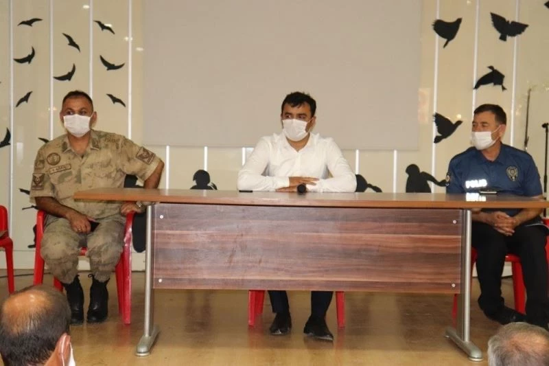 Kaymakam Soysal Muhtarlar ile bir araya geldi
