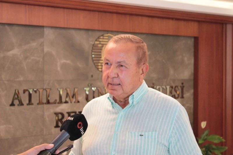 Prof. Dr. Cansızlar: “Altın kriz ve savaş gibi karmaşık ve belirsizlik ortamlarını sever”
