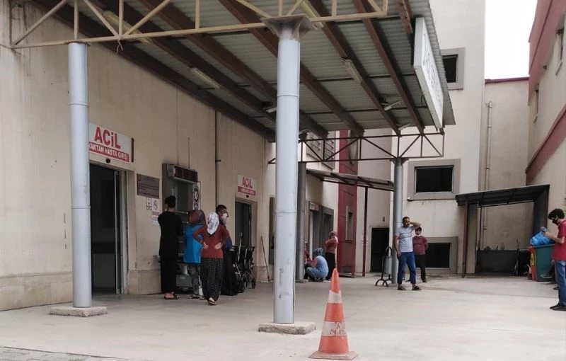 Serinlemek için girdiği leğende boğuluyordu
