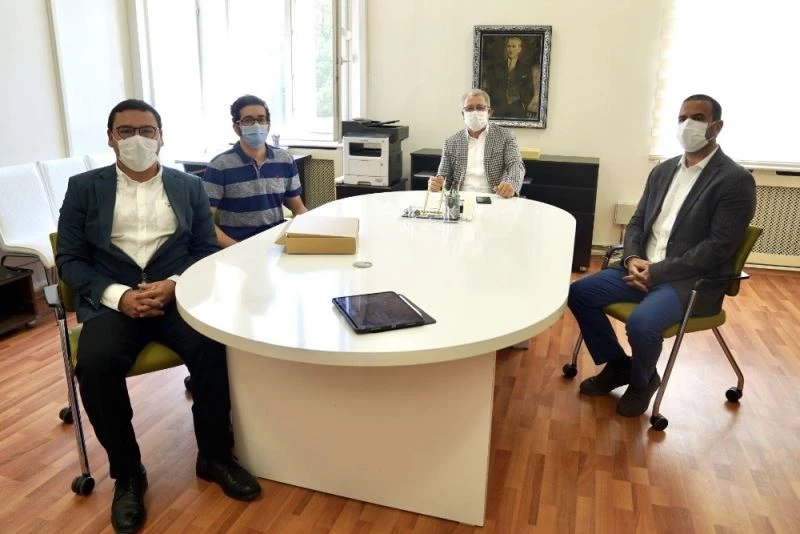 Ege’de kalp krizi tanısı koyabilen akıllı korse geliştirildi
