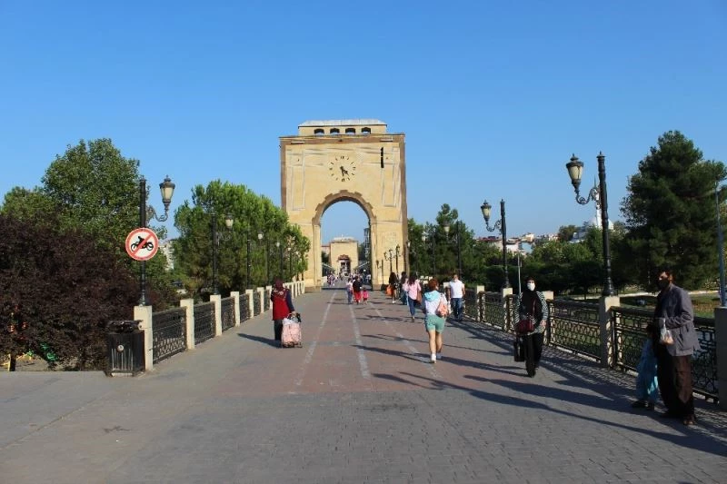 Temizlik-maske-mesafeye uymayanlara ceza yolda
