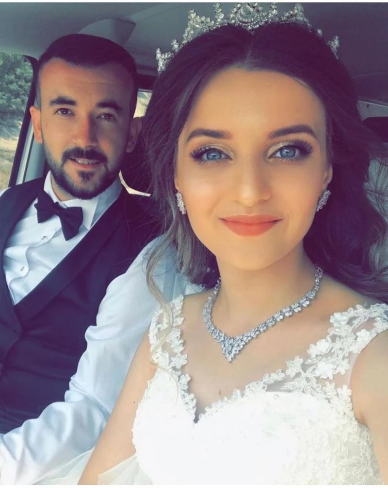 Çocuğunu kucağına alamdan hayatını kaybetti
