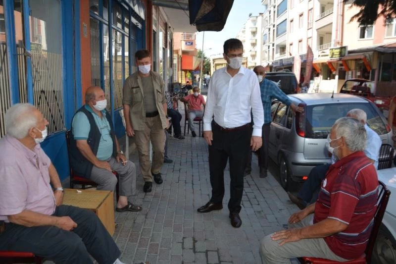 Kaymakam maske denetiminden memnun ayrıldı
