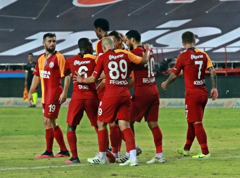 Galatasaray ilk hafta maçlarında 42 galibiyet aldı
