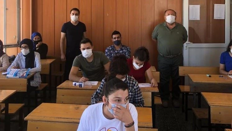 ÜNİVERSİTEYE HAZIRLIK KURSLARIMIZ BAŞLADI