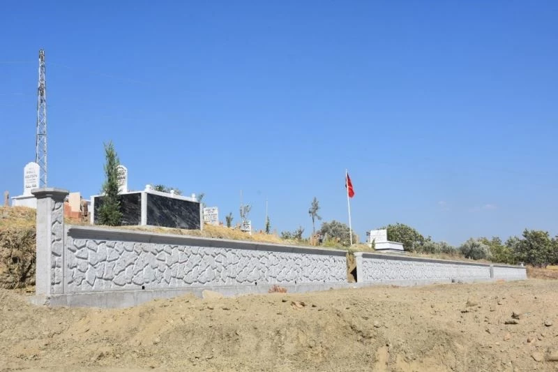 Ortaklar Mezarlığı istinat duvarı çalışması tamamlandı
