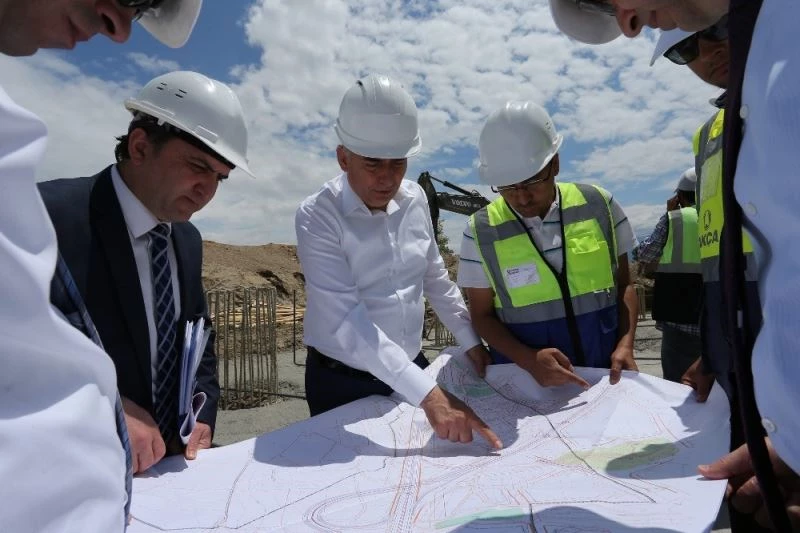 Başkan Zolan; “Büyükşehire ne gerek var diyenler Çameli’yi görsünler”
