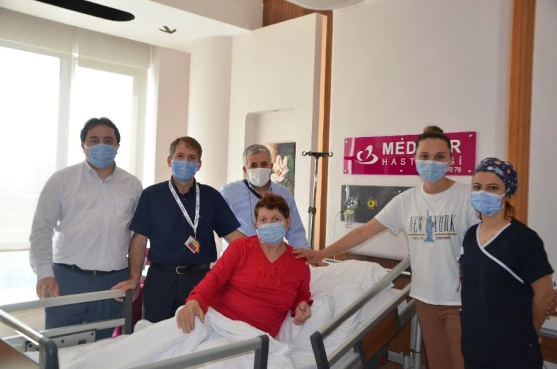 Yanlış ameliyatla şikayetleri geçmeyen kadın Karabük’te sağlığına kavuştu
