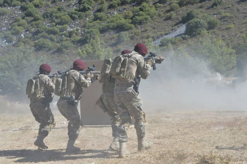 MSB: “Şehit Yüzbaşı Cengiz Topel Akdeniz Fırtınası Tatbikatı ’Seçkin Gözlemci Günü’ yarın gerçekleştirilecek”
