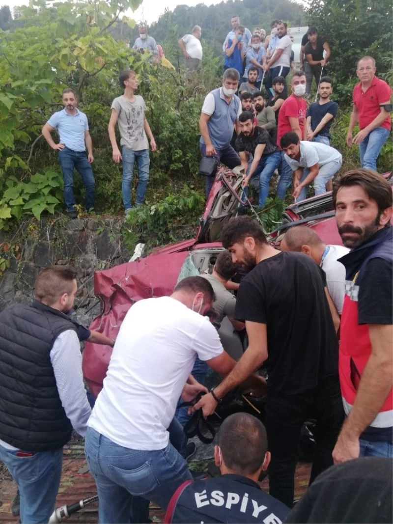 Espiye’de feci kaza: 1 ölü, 3 yaralı
