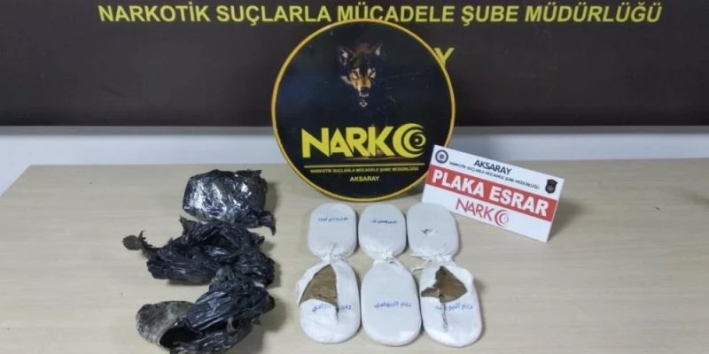 Otomobilin tavanında plaka esrar ele geçirildi
