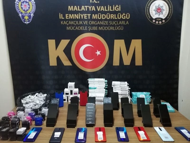 Kaçak cep telefonlarına izin yok
