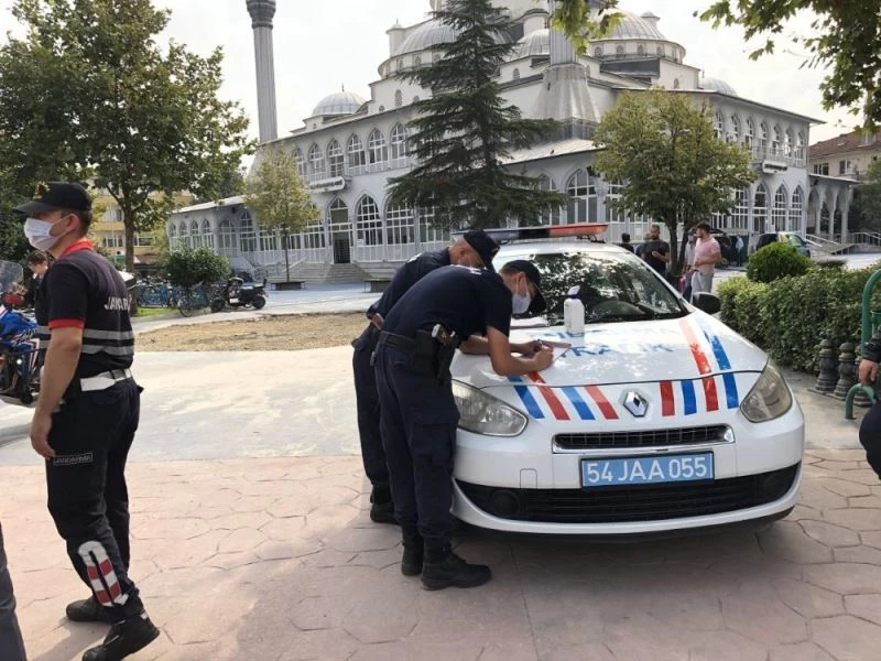 Motorize ekiplerde kaçmak için pasaja saklandı
