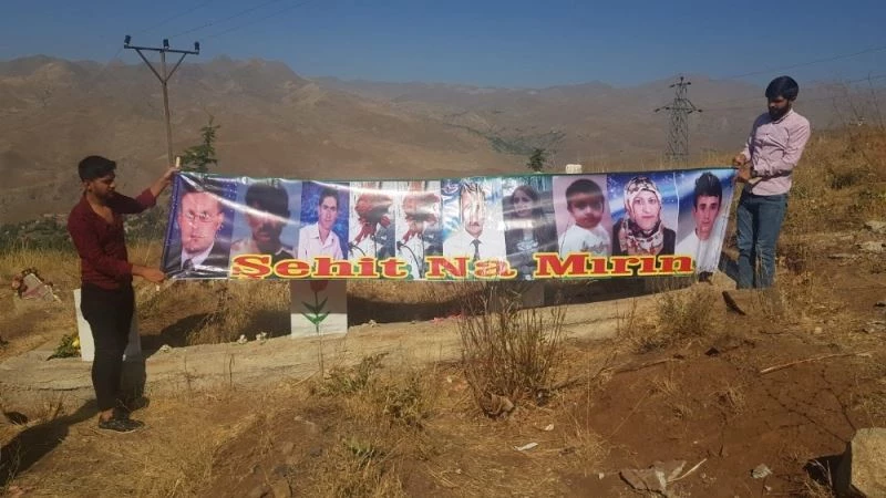 Geçitli patlamasında ölen 9 kişi mezarları başında anıldı
