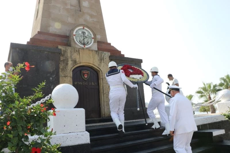 Ertuğrul Firkateyni’nde şehit olan 587 denizci Mersin’de anıldı
