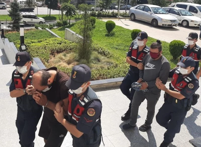 Baz istasyonların dadanan akü hırsızı kardeşler yakandı
