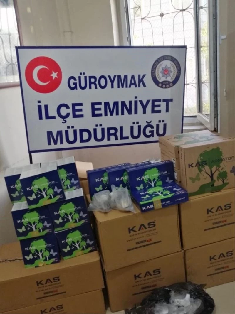 Çaldıkları musluk bataryalarını satan 2 kişi yakalandı
