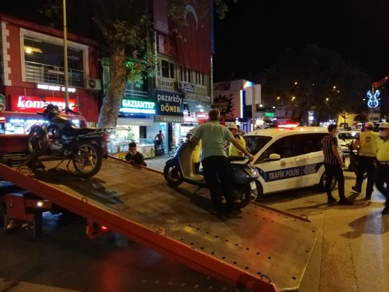 Abartı egzoz takanlara ceza yağdı
