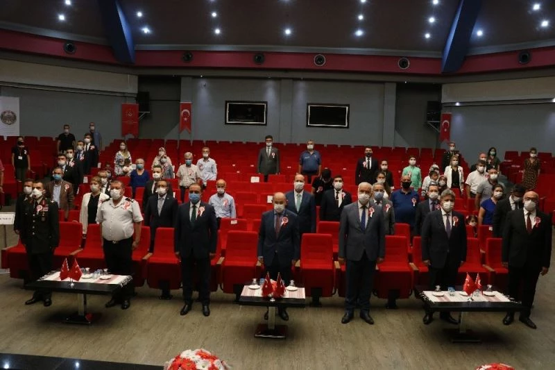 Manisa’da ‘Devlet Övünç Madalyası ve Berat Tevcih Töreni’ düzenlendi
