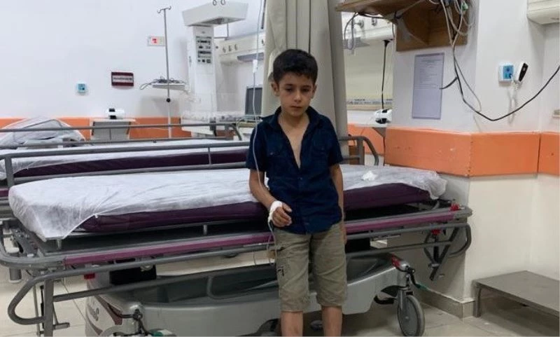 Madeni para yutan çocuk ölümden döndü
