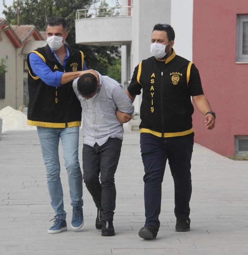 Otoyolda tır sürücülerini gasp eden zanlı tutuklandı
