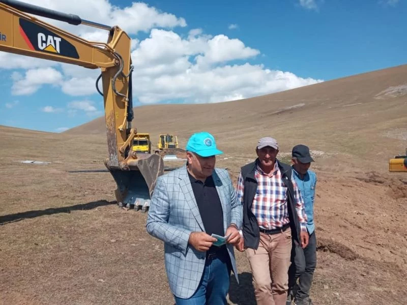 Hayvanlar için Yaylalara Gölet yaptılar
