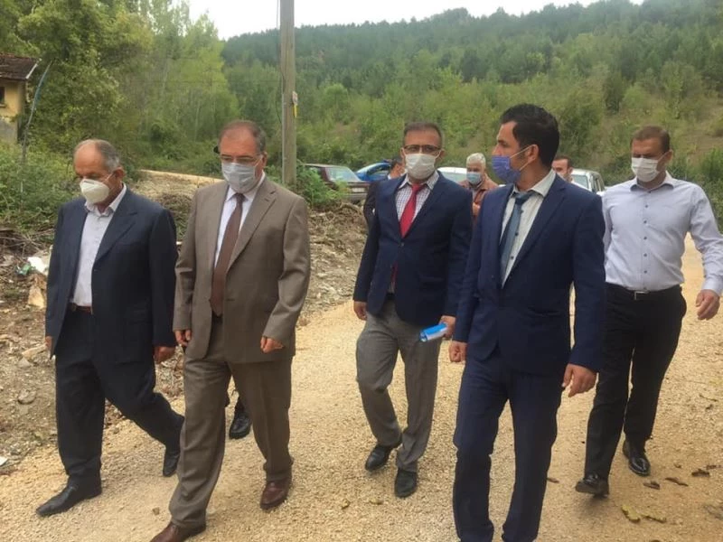 Kaymakam Türköz Ovacuma Köyü ve civarında incelemelerde bulundu
