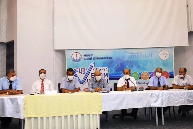 Kütahya’da Eğitim Bölgesi Müdürler Kurulu toplantıları
